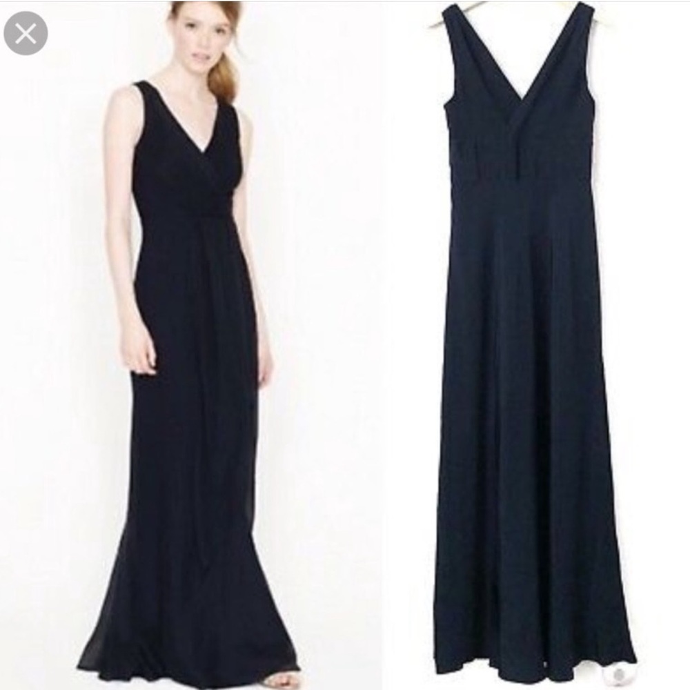 Classic Navy blue V-Neck Maxi Dress - Elegant Women's Evening Gown